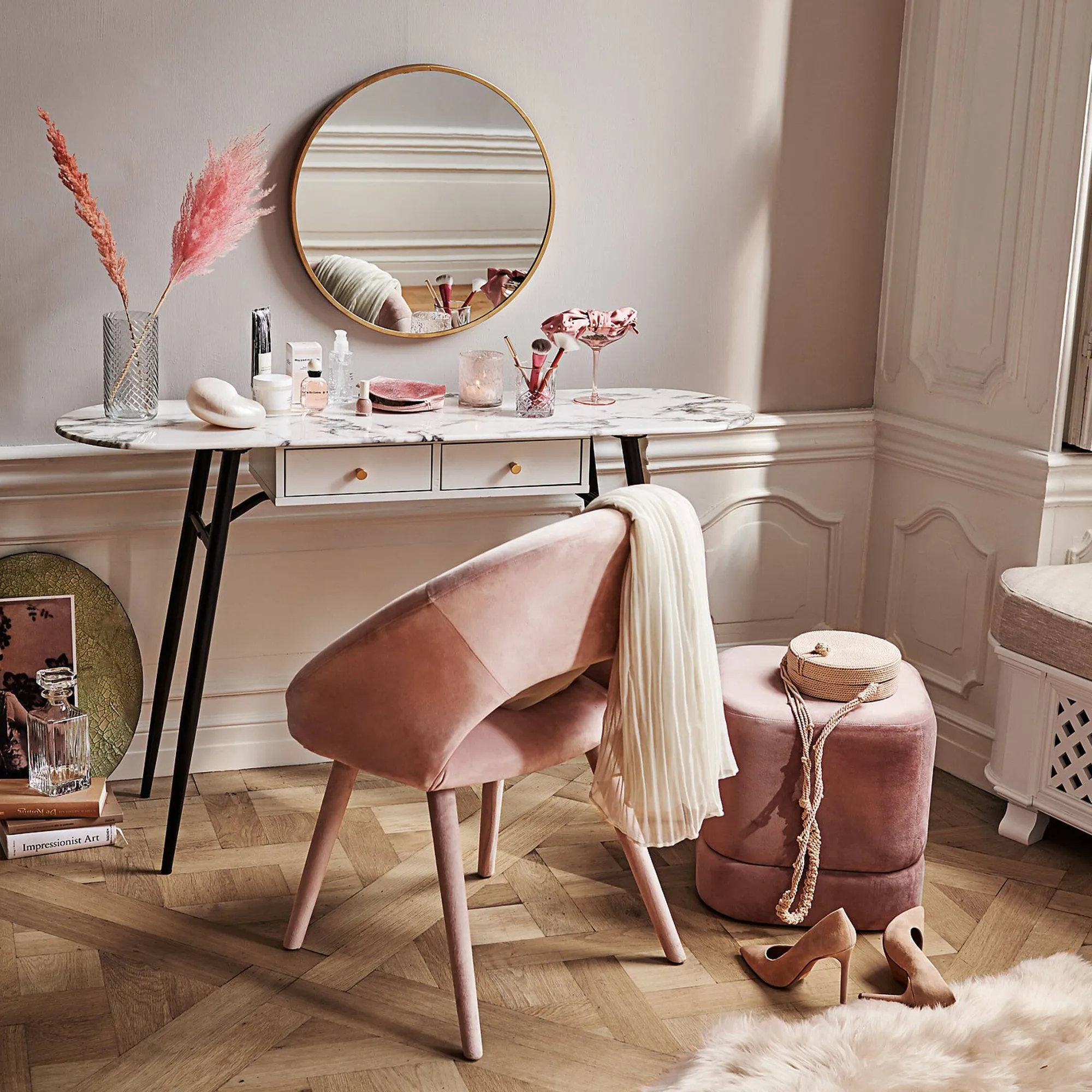 Best Sale Chaise En Velours Celin Chaises