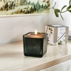 New Essentials Bougie Parfumee Black Bamboo Idées De Cadeaux