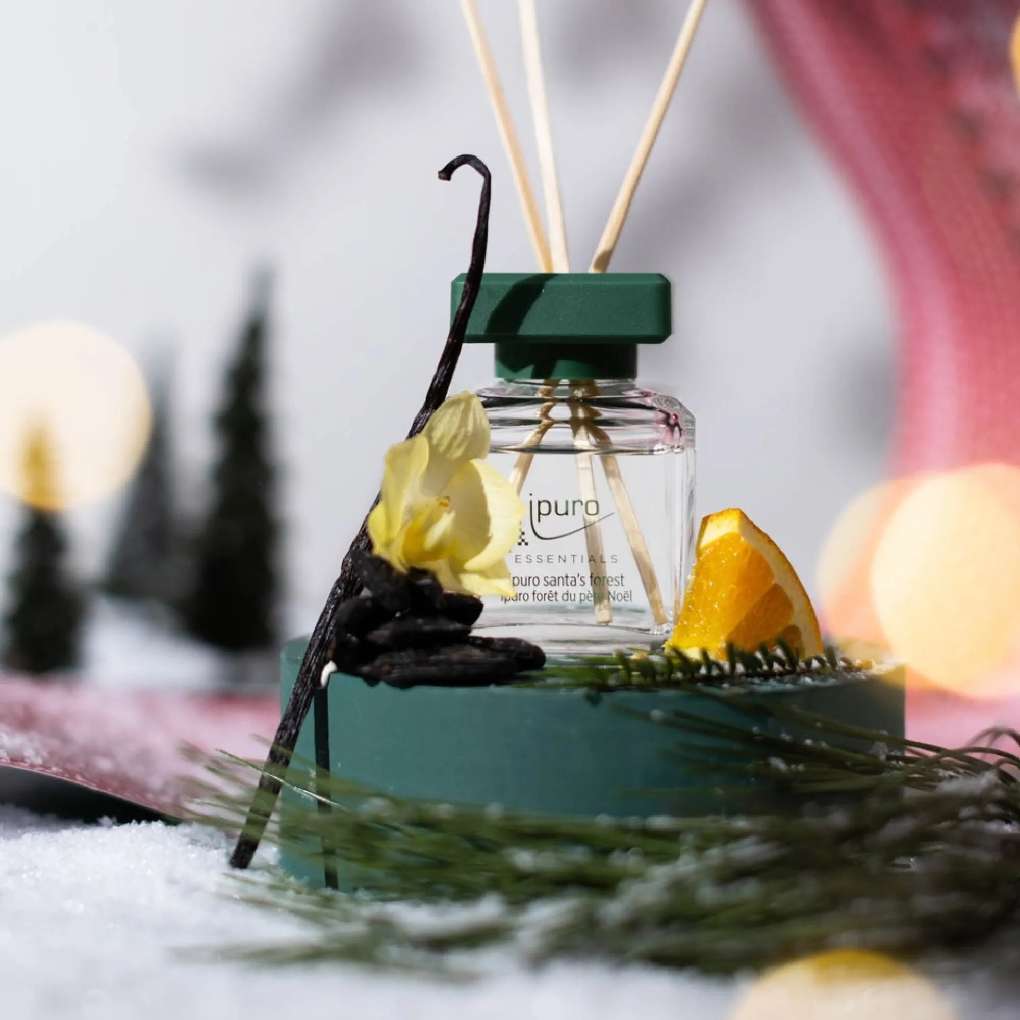 Shop Essentials Parfum D'Interieur Santa'S Forest Idées De Cadeaux