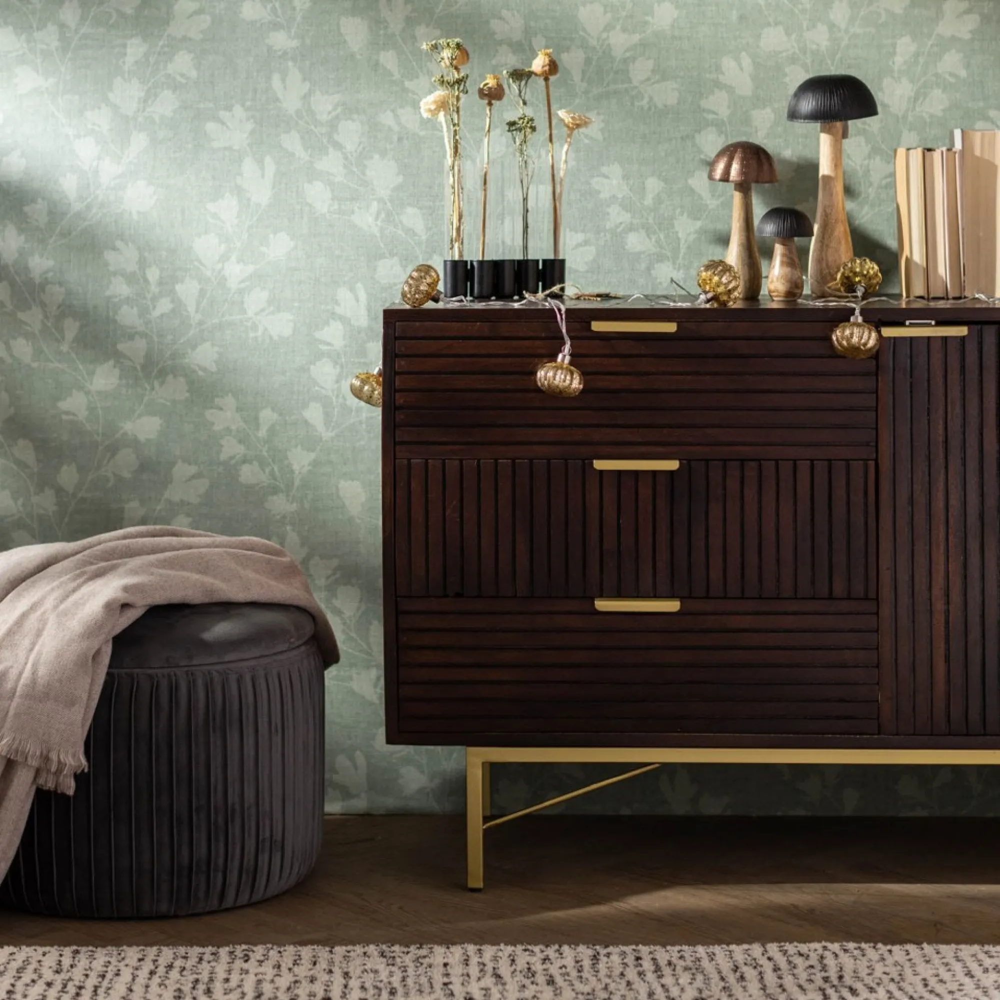 Shop Pouf En Velours Agnes Avec Espace De Rangement Idées De Cadeaux